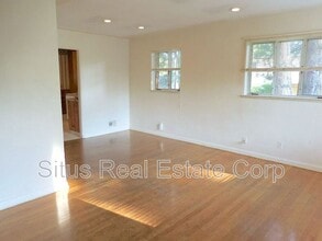 1875 S Clayton St in Denver, CO - Building Photo - Building Photo