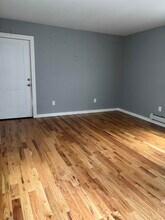 12 Cator Ave in Jersey City, NJ - Building Photo - Building Photo