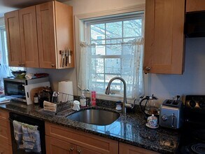 80 Thatcher Rd in Rockport, MA - Building Photo - Building Photo