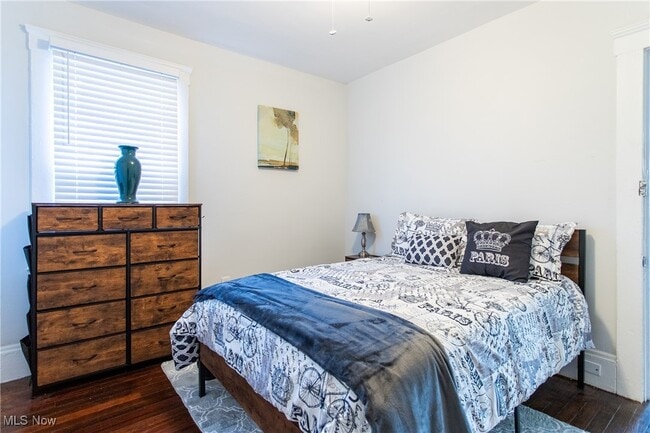 property at 10605 Ashbury Ave