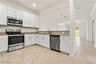 4160 Bisque Ln in Ft. Myers, FL - Foto de edificio - Building Photo