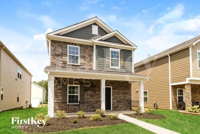 533 Cedar Knoll Cir in Pineville, NC - Building Photo - Building Photo