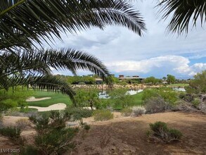 2258 Green Mountain Ct in Las Vegas, NV - Foto de edificio - Building Photo