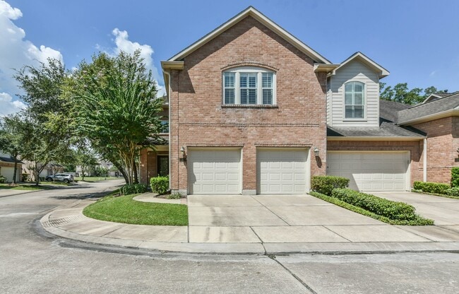 12438 Golden Thistle