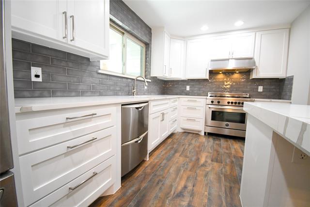 property at 1507 Country Forest Ct