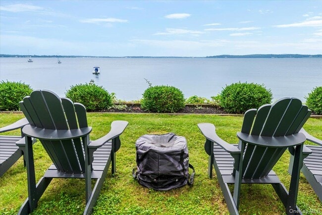 property at 100 W Shore Dr