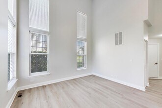 2219 Rossiter Pkwy in Plainfield, IL - Building Photo - Building Photo