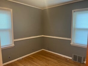 26252 Eton Ave in Dearborn Heights, MI - Building Photo - Building Photo