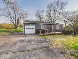 11307 E 77th Terrace in Raytown, MO - Building Photo