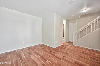 9233 E Neville Ave in Mesa, AZ - Building Photo - Building Photo