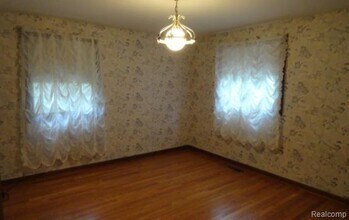 3211 McCluskey in Pinckney, MI - Building Photo - Building Photo