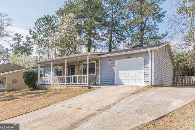 7579 Kevin Pl in Jonesboro, GA - Building Photo - Building Photo