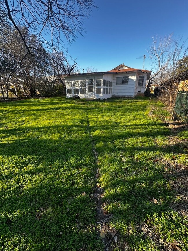 4621 Houghton Ave in Fort Worth, TX - Building Photo - Building Photo