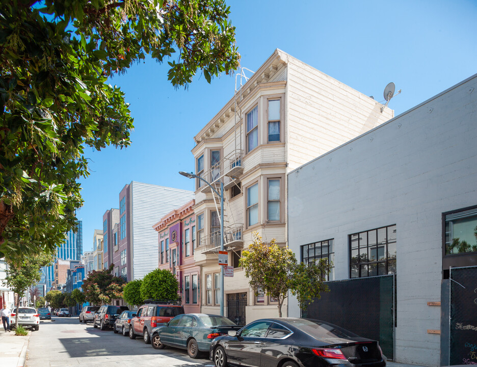 569 Natoma St in San Francisco, CA - Building Photo