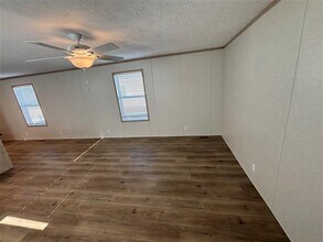 114 Hoover Blvd in West Branch, IA - Building Photo - Building Photo