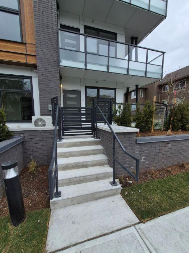 15353 17 Ave in Surrey, BC - Building Photo - Building Photo