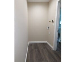 410 N 5th St in Montebello, CA - Foto de edificio - Building Photo