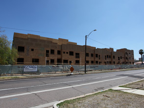 Lofts at McKinley in Phoenix, AZ - Building Photo - Building Photo