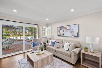 1 Brisa Del Lago in Rancho Santa Margarita, CA - Building Photo - Building Photo