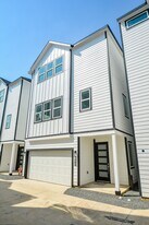 426 Sikes St in Houston, TX - Building Photo