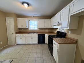 2635 Brachton Cove E in Horn Lake, MS - Building Photo - Building Photo