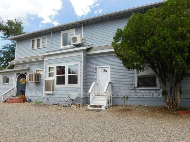 property at 1002 Santa Clara Ave
