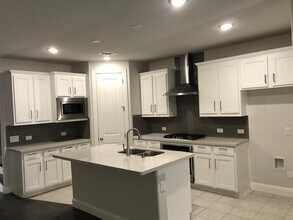 4721 Cash Dr in Carrollton, TX - Building Photo - Building Photo