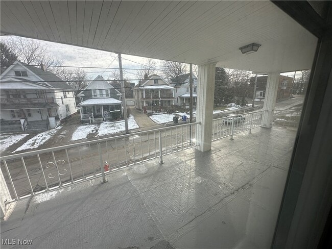 4270 Valley Rd in Cleveland, OH - Building Photo - Building Photo