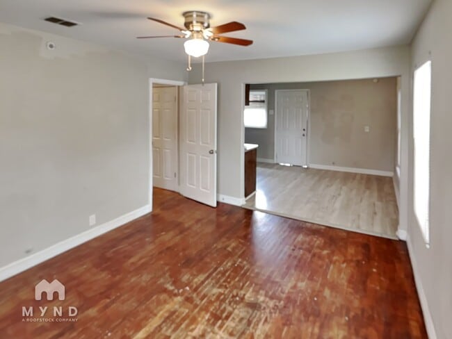 4925 Merrimac St in Corpus Christi, TX - Building Photo - Building Photo