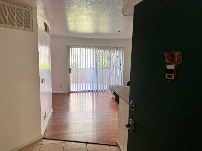 444 S Occidental Blvd, Unit 127 in Los Angeles, CA - Building Photo