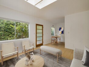 714 Grant St, Unit C in Santa Monica, CA - Building Photo - Building Photo