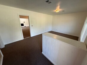 309 Gamarra Rd in Pensacola, FL - Building Photo - Building Photo