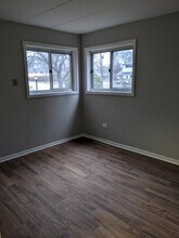 1302 Carol St, Unit TWO BEDS in Park Ridge, IL - Foto de edificio - Building Photo