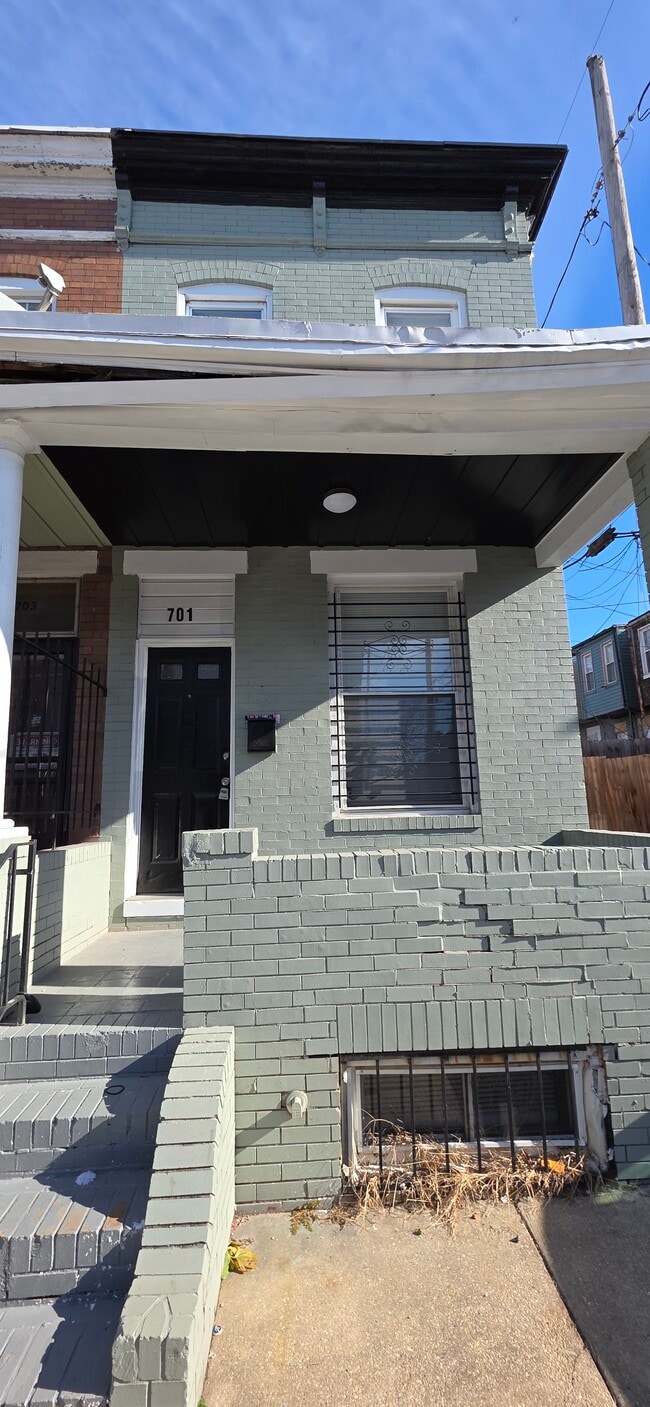 property at 701 N Curley St