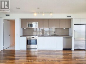 85-4285 Queens Wharf Rd in Toronto, ON - Building Photo - Building Photo