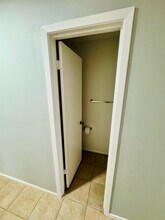 9250 Ridge Path, Unit 302 in San Antonio, TX - Building Photo - Building Photo