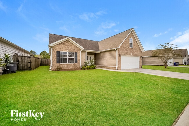 7705 Eagle Lake Rd in North Charleston, SC - Building Photo - Building Photo