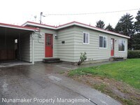 718 W 14th St photo'