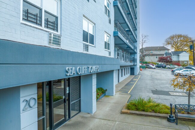 Sea Cliff Towers in Staten Island, NY - Building Photo - Building Photo