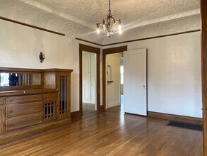 204 W 23rd St in Merced, CA - Building Photo - Building Photo