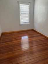 107 Rodney St in New Bedford, MA - Foto de edificio - Building Photo