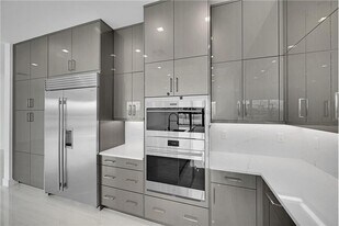 9979 Migration Pt in Palm Beach Gardens, FL - Building Photo