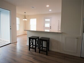 5422 Pine Ave in Pasadena, TX - Building Photo - Building Photo