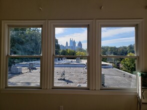 559 Amsterdam Ave NE in Atlanta, GA - Building Photo - Building Photo