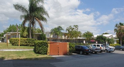 53 Victoria Park in Fort Lauderdale, FL - Building Photo - Building Photo