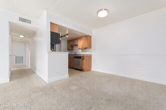 3737 Loretto Rd in Jacksonville, FL - Building Photo - Building Photo