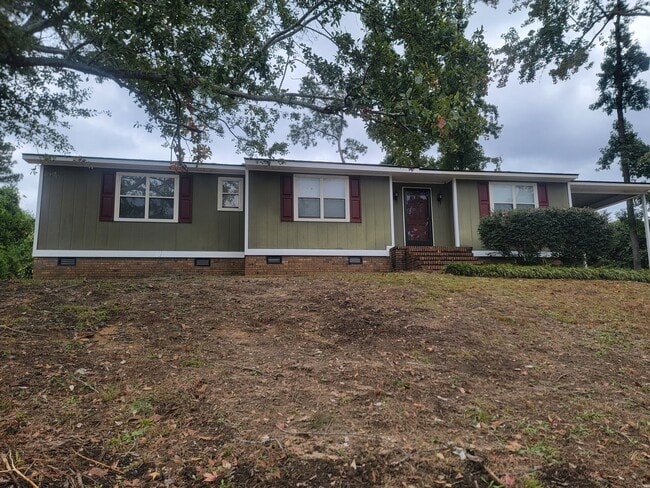 property at 117 Glenora Ct