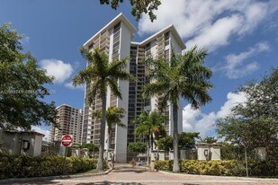 18181 NE 31st Ct, Unit 2505 in Aventura, FL - Building Photo