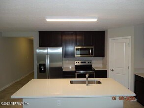 12300 Cherry Bluff Dr in Jacksonville, FL - Building Photo - Building Photo