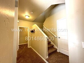 1034 Allington Dr in North Salt Lake, UT - Building Photo - Building Photo